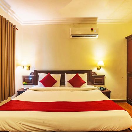 Hotel Archana Inn Kochi Ngoại thất bức ảnh
