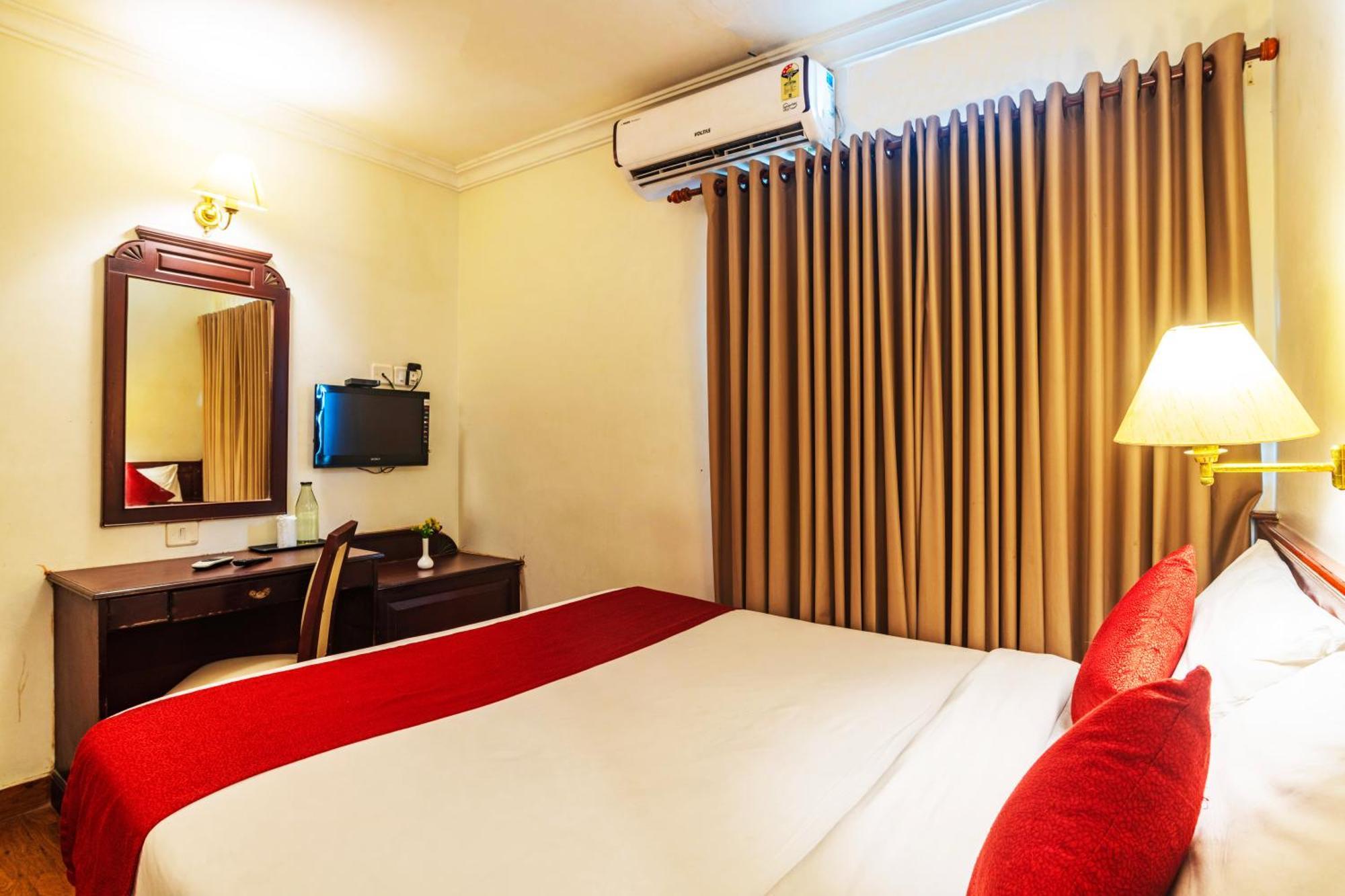 Hotel Archana Inn Kochi Phòng bức ảnh