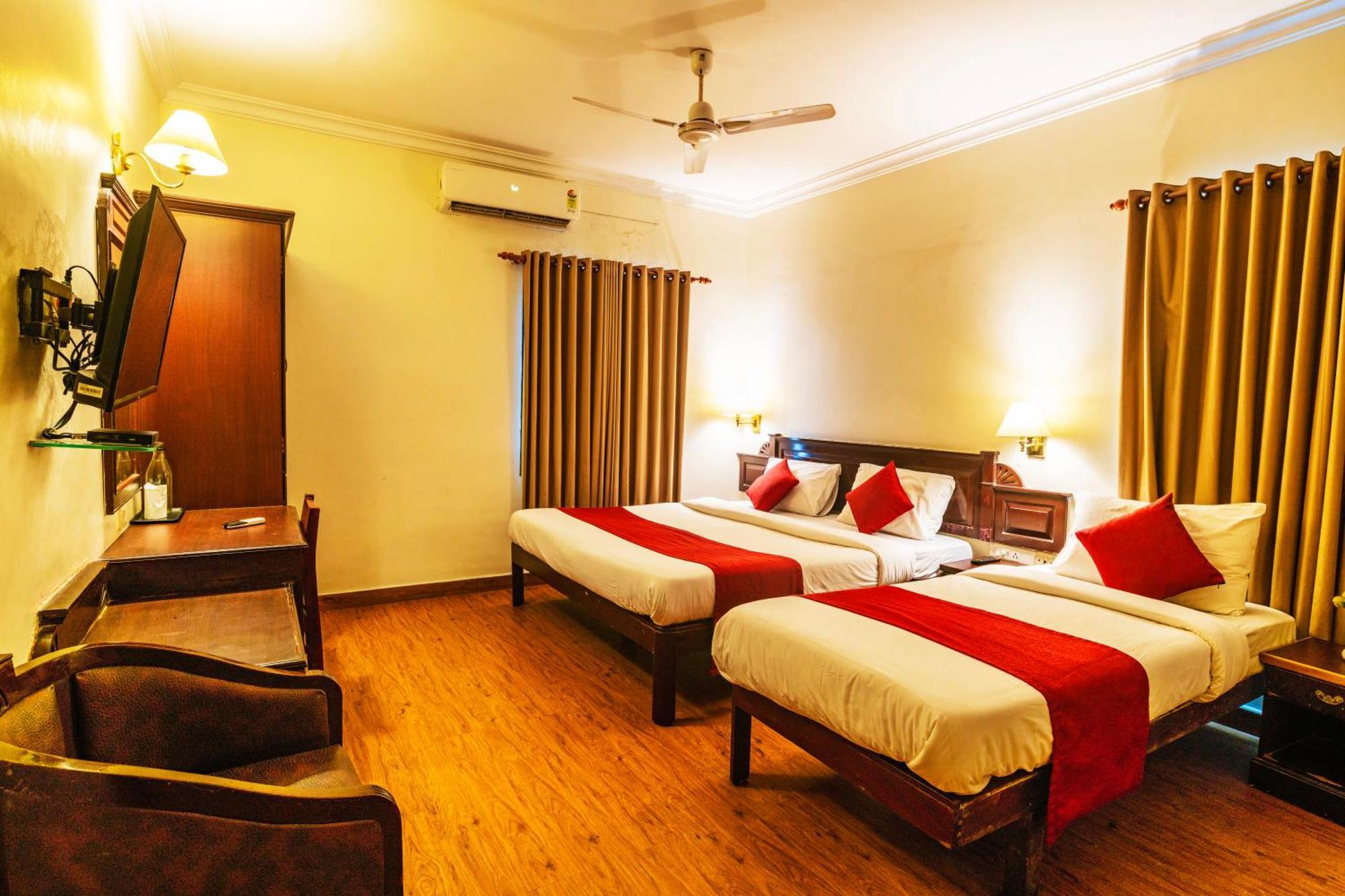 Hotel Archana Inn Kochi Phòng bức ảnh