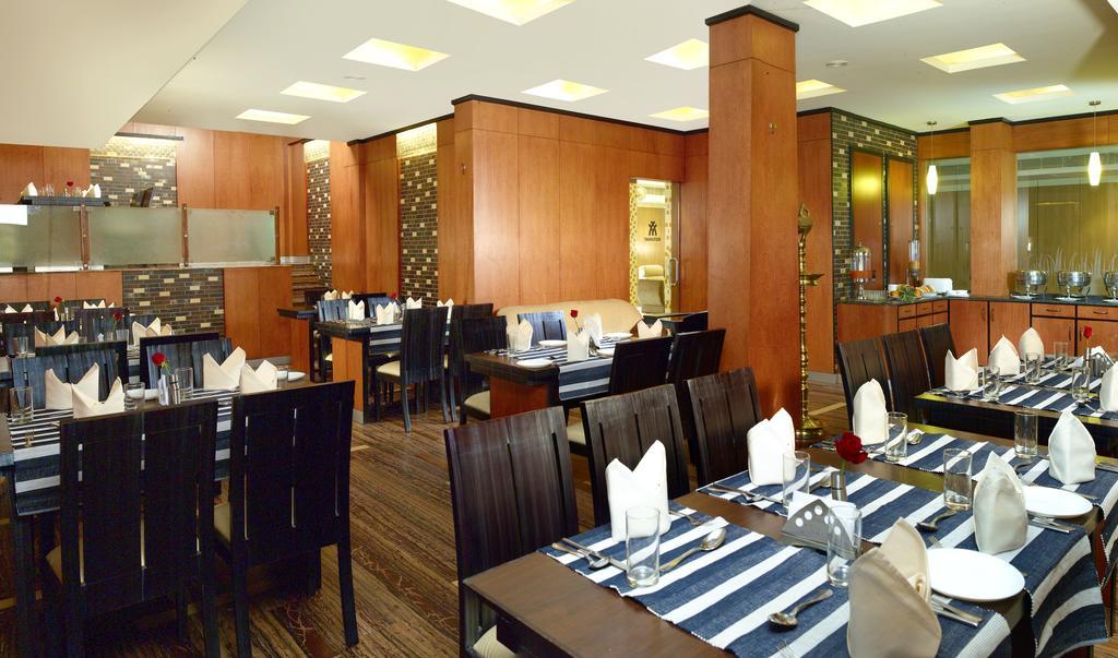 Hotel Archana Inn Kochi Ngoại thất bức ảnh
