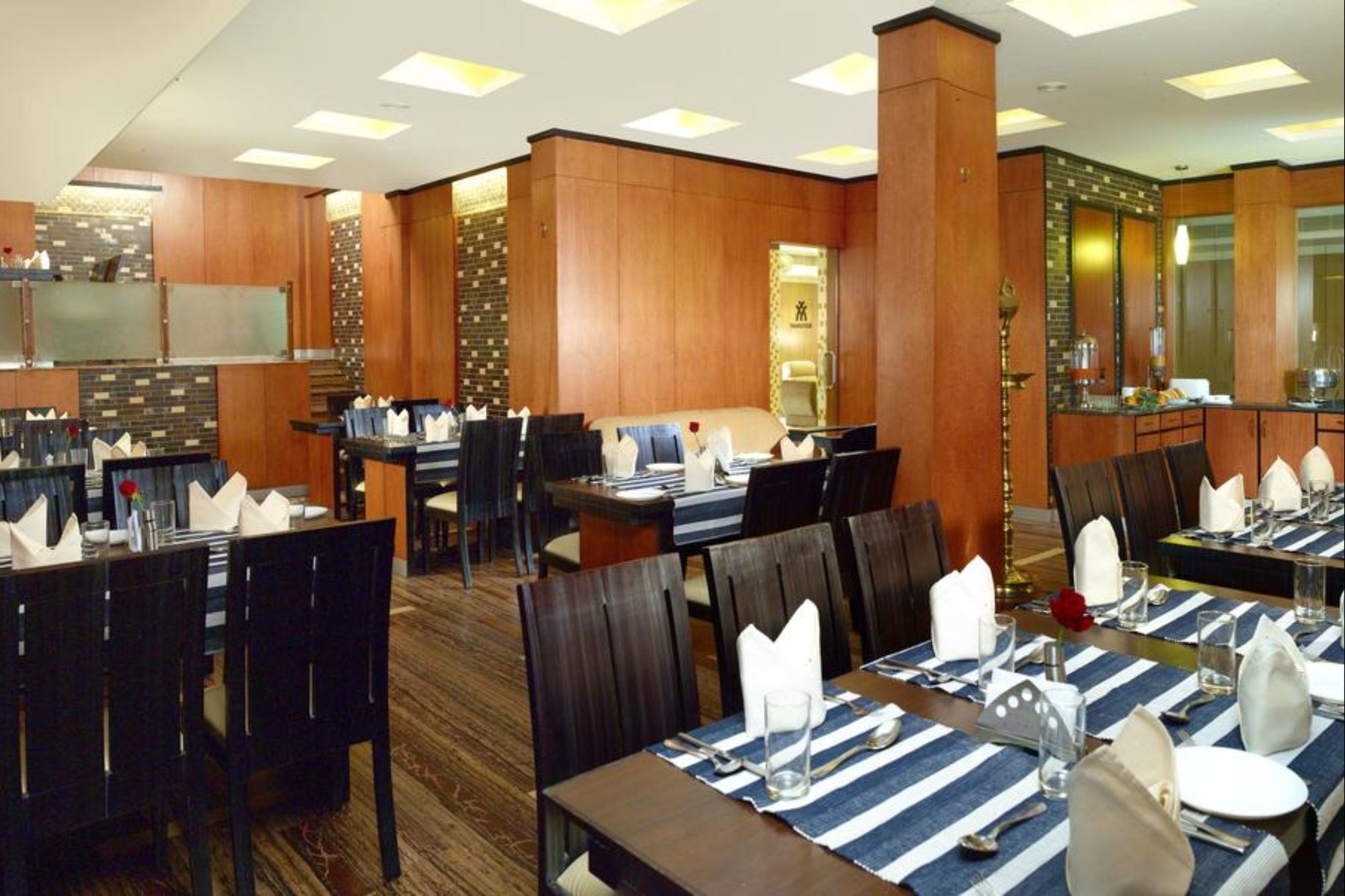Hotel Archana Inn Kochi Ngoại thất bức ảnh