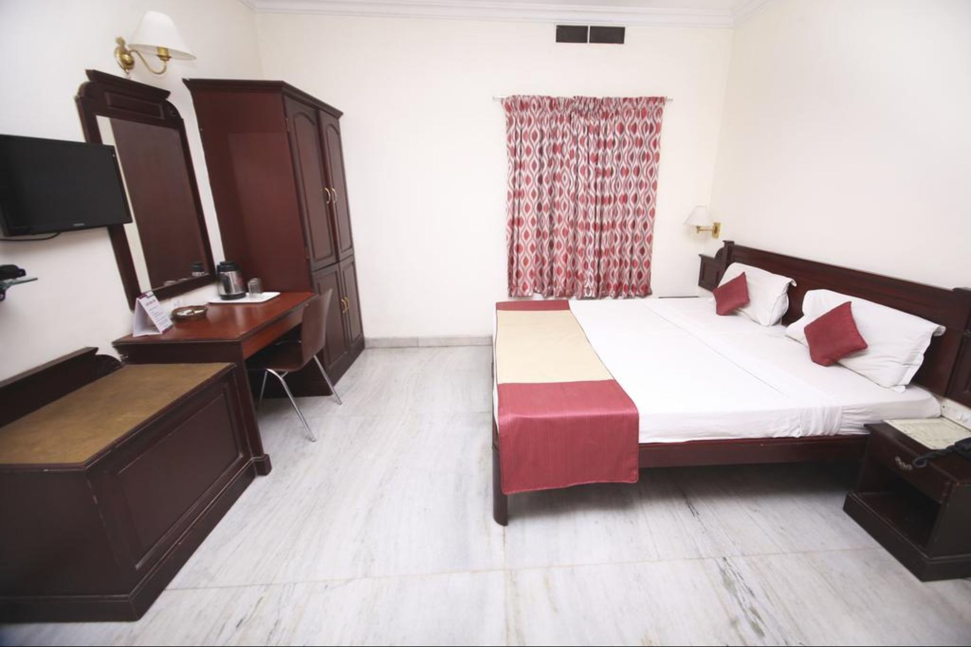 Hotel Archana Inn Kochi Ngoại thất bức ảnh